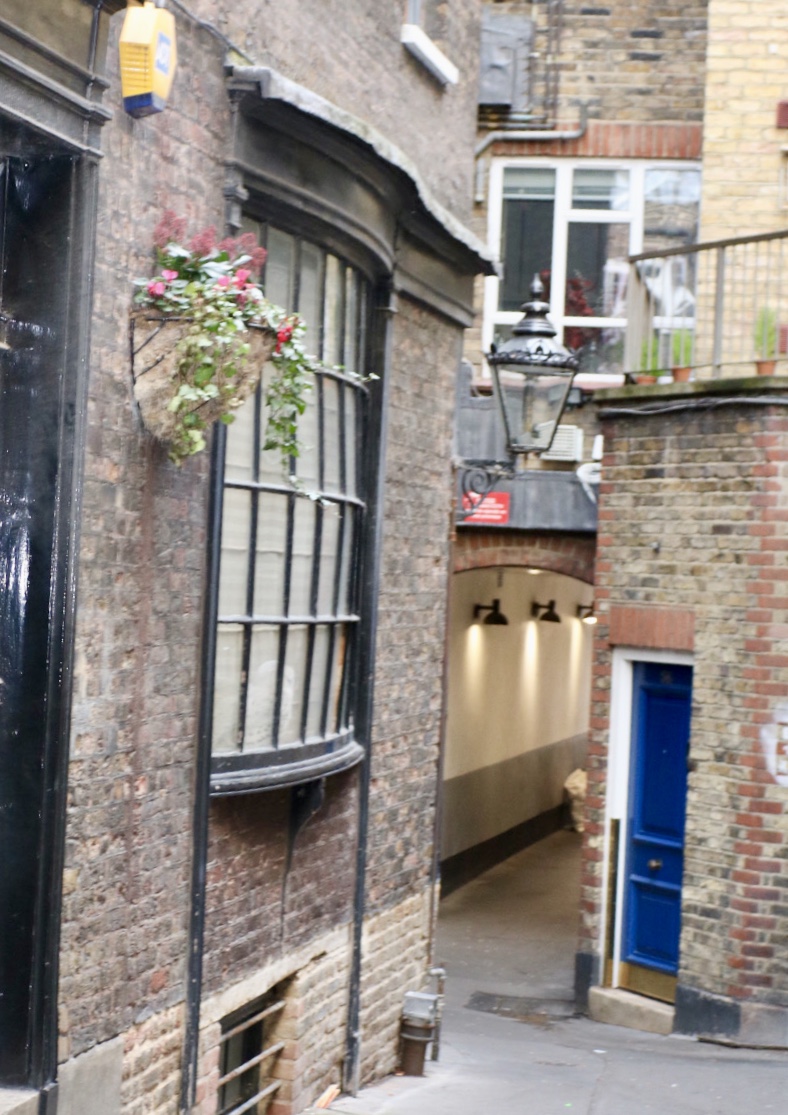 Things Helen Loves Image of London lane with bow windows and gas lamp